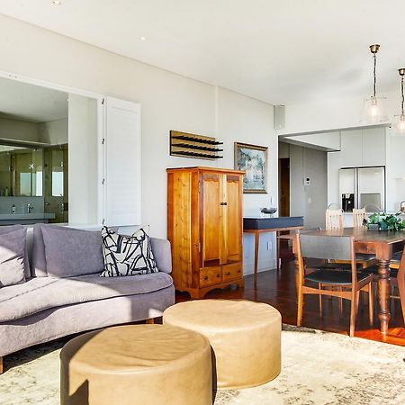 Backup Powered Sea View Apartment On The Promenade Cape Town Exterior photo